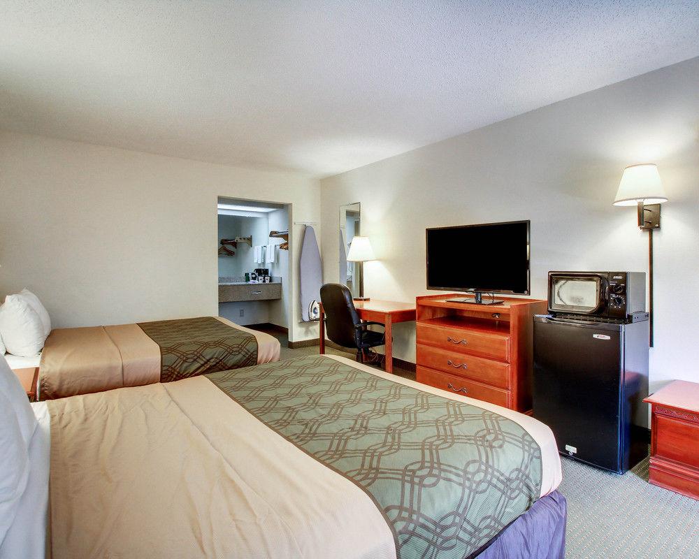 Econo Lodge Inn & Suites Gulfport Eksteriør billede