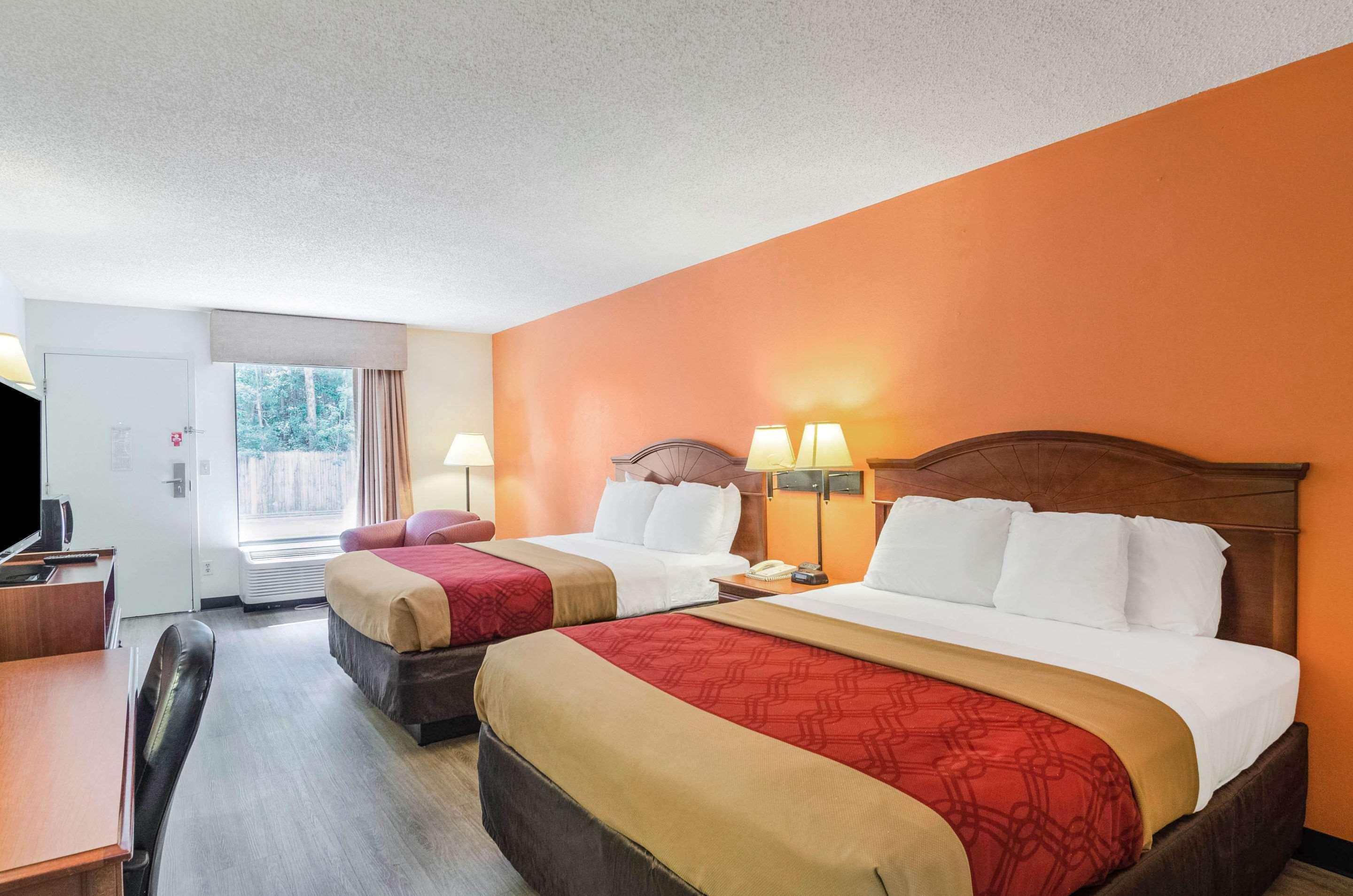 Econo Lodge Inn & Suites Gulfport Eksteriør billede
